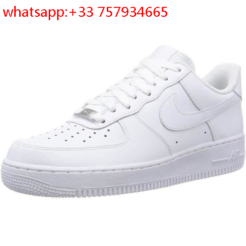 air force 1 lv8 nba blanche et noire